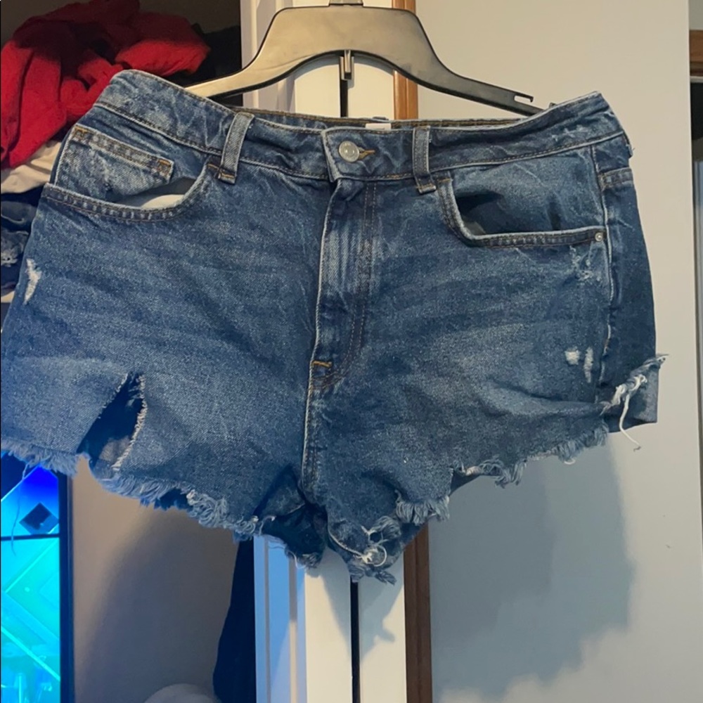 Cute jean shorts